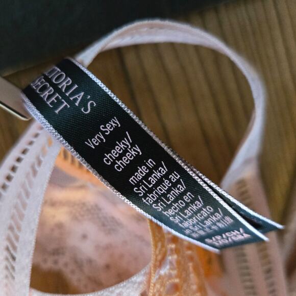 Victoria's Secret Very Sexy Strappy Hipster Cheeky Panty Bundle sz S New - Picture 3 of 5
